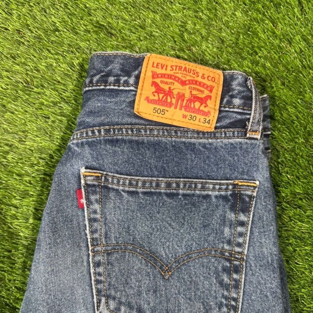 Levi’s 505 Jeans W30 L34 Dark Wash Straight Leg Regular Fit Denim